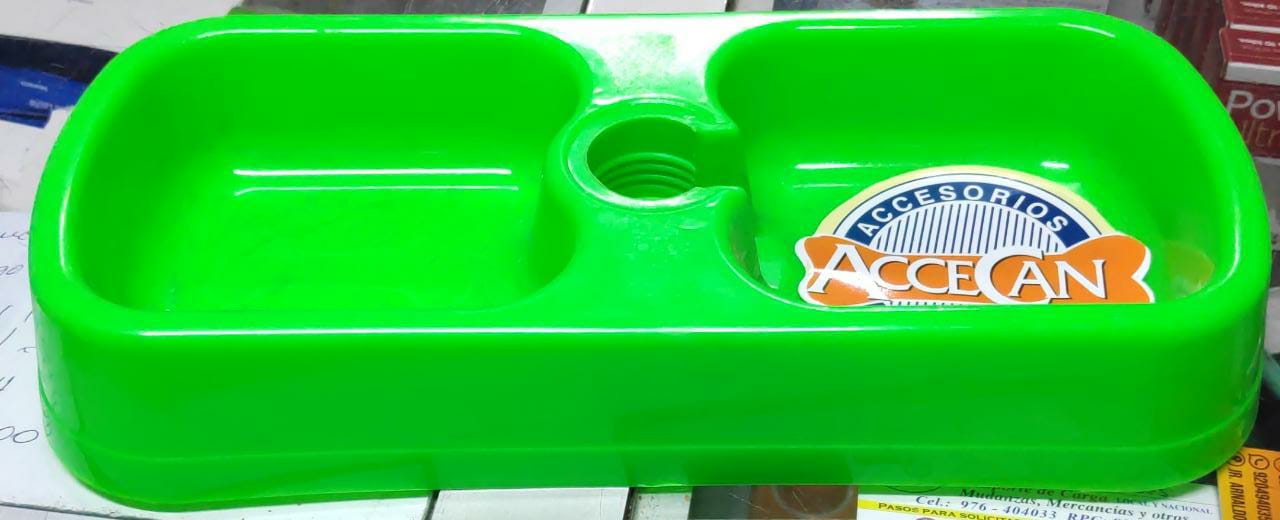 Plato doble plástico autorrellenable  pequeño (4086600321109) x unidad